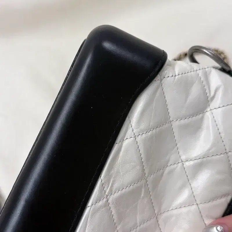 샤넬chanel 호보백 화이트 9