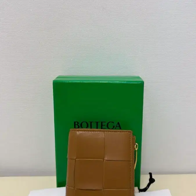 (새상품) / (정품) 보테가 여성 지퍼반지갑 3