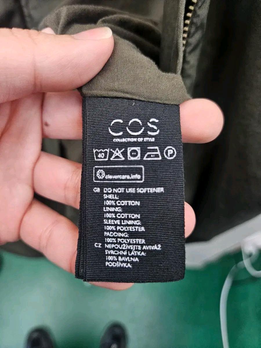 COS  카키색 코트 후드 야상.522 5