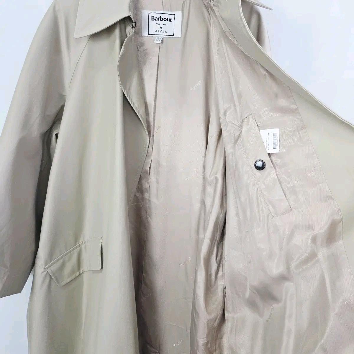 바버 X 알렉사청 25ss 여성 샤워프루프 트렌치 코트 샌드 베이지 08 5