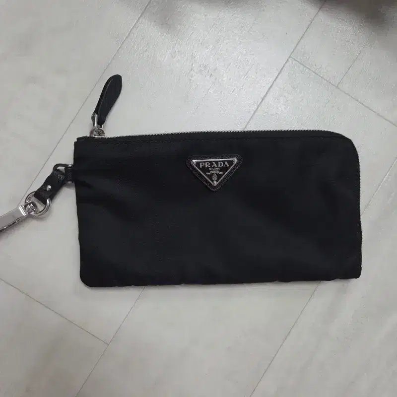 프라다 나일론 미디움 백팩 블랙 + 파우치 4