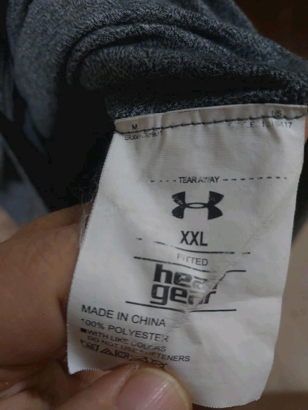 언더아머 히트기어 기능성 반팔티 L 9
