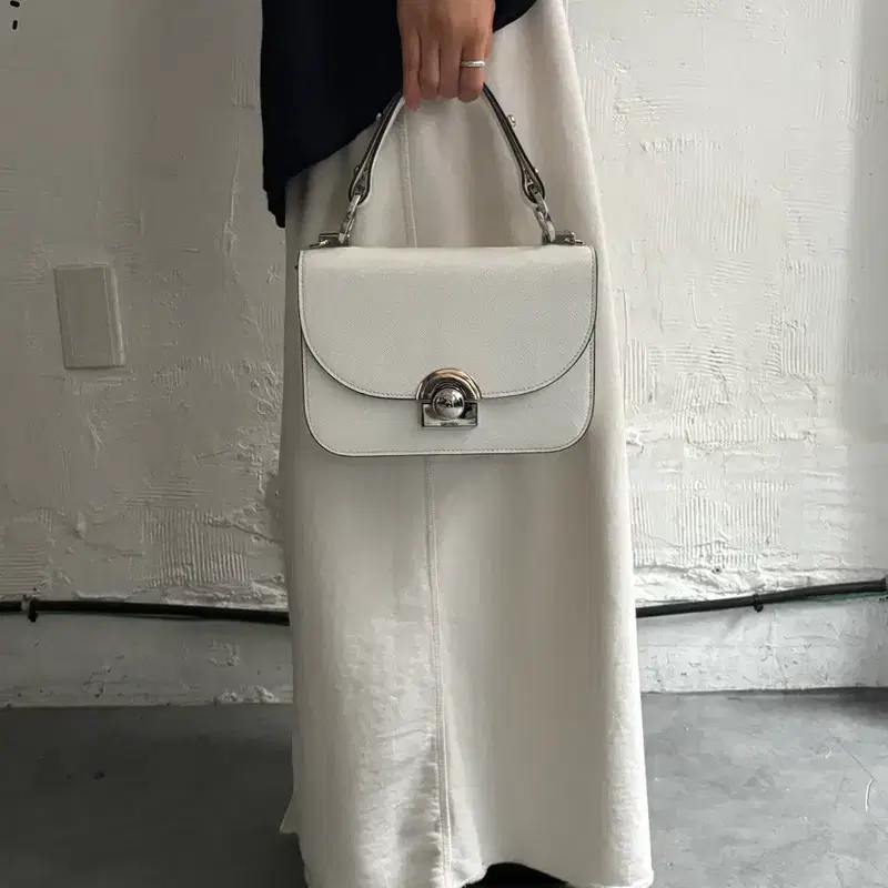 Prada 프라다 사피아노 럭스 아케이드 사첼 백 2