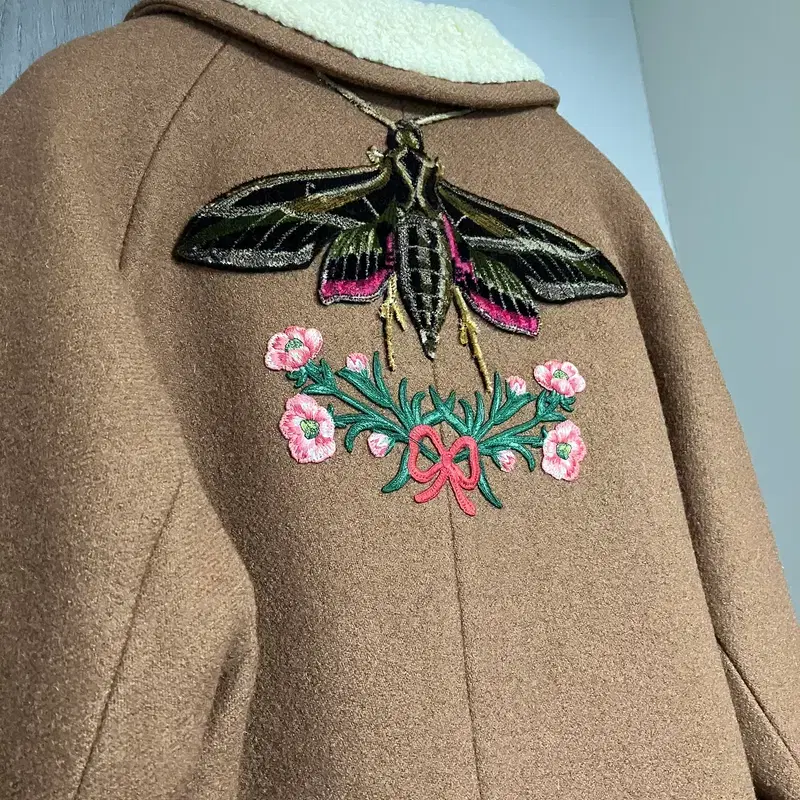 GUCCI 구찌 쇼라인 꿀벌 무스탕 코트 새상품 3