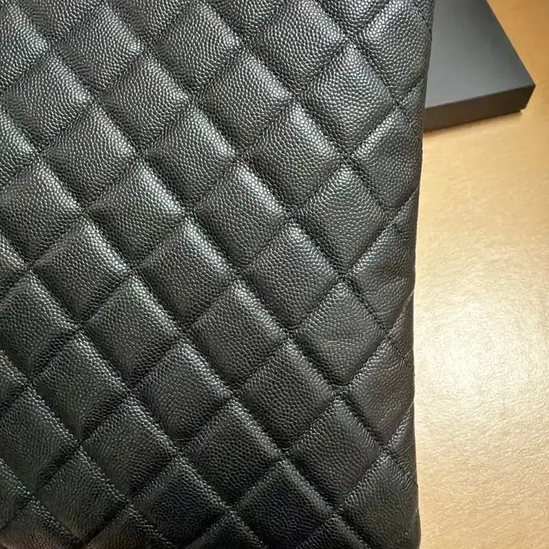 샤넬 클래식 캐비어 은장 클러치 라지 6