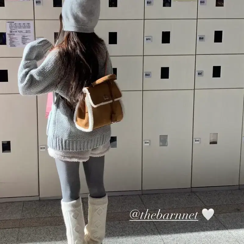 (미착용) 더바넷 울리 시어링 백팩 M 3