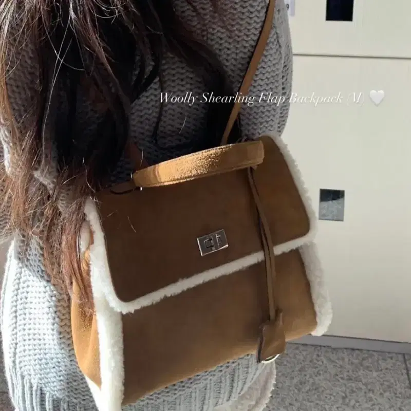 (미착용) 더바넷 울리 시어링 백팩 M 6