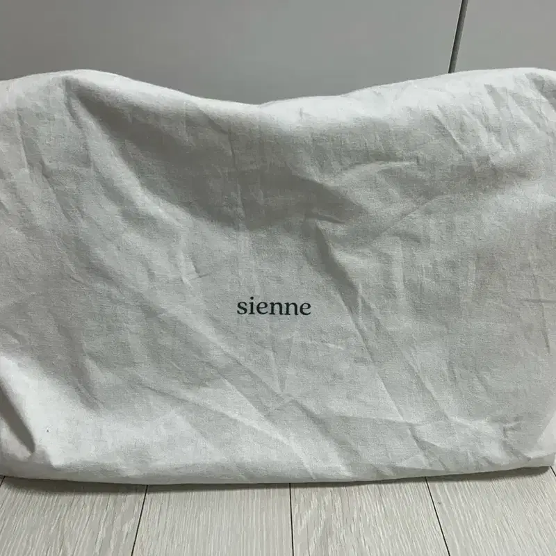 시엔느 Opera Square Bag 블랙 오페라 스퀘어백 5