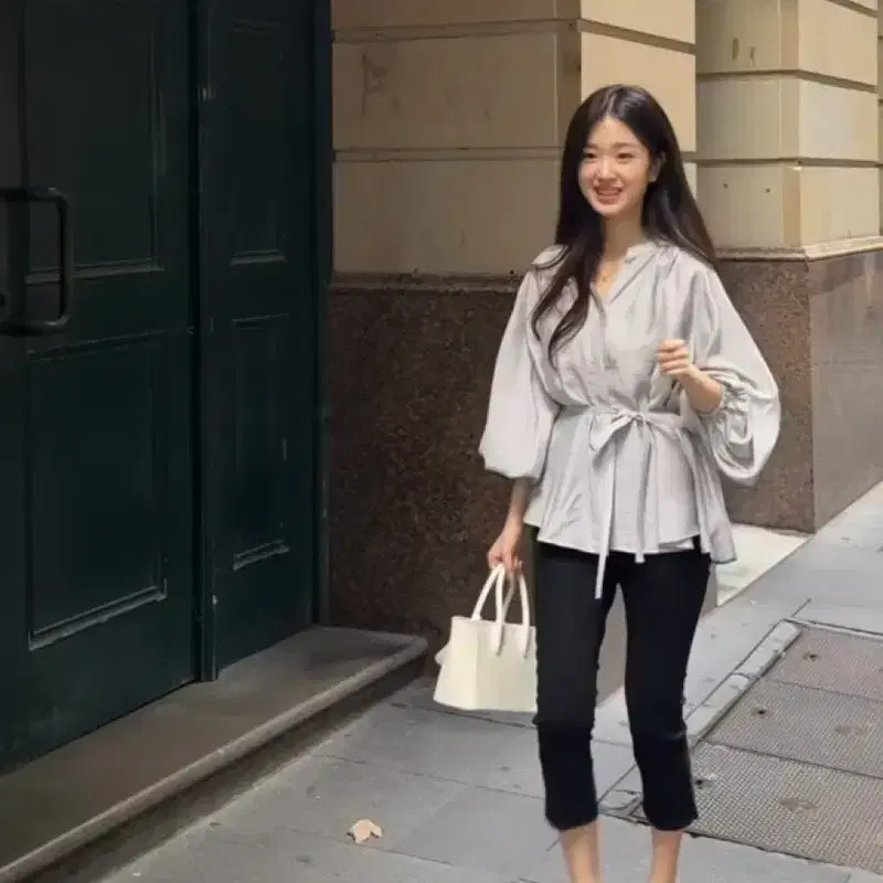 시에 아일리 셔링 블라우스 3