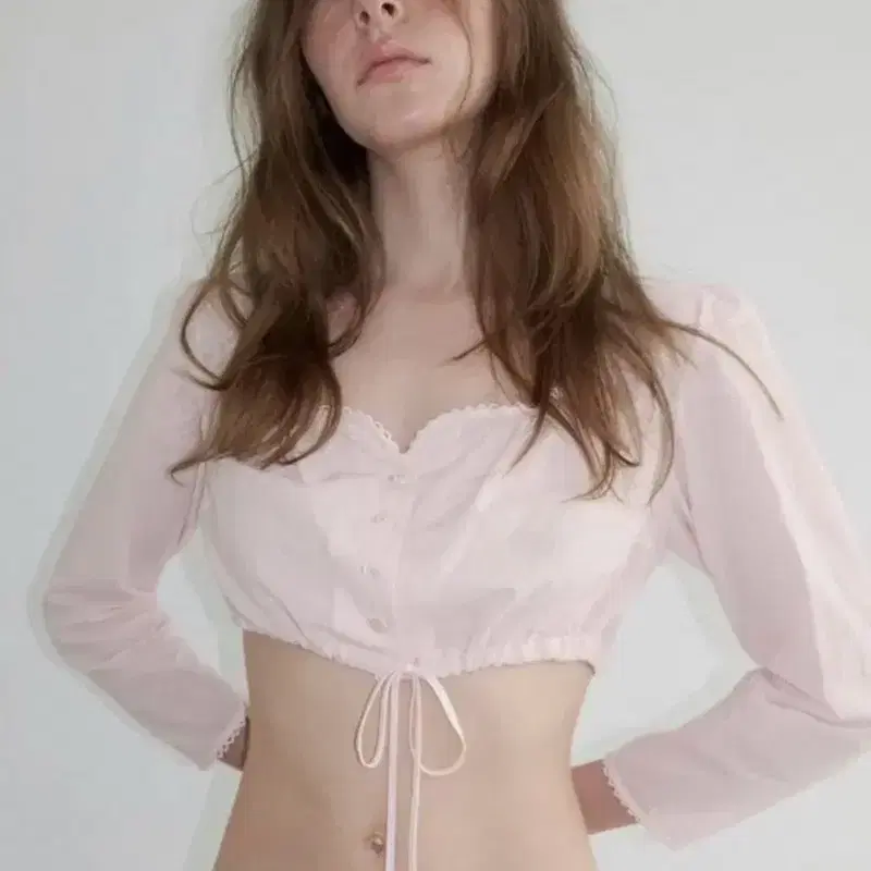 오버듀플레어 코튼 크롭 블라우스 베이비핑크 3
