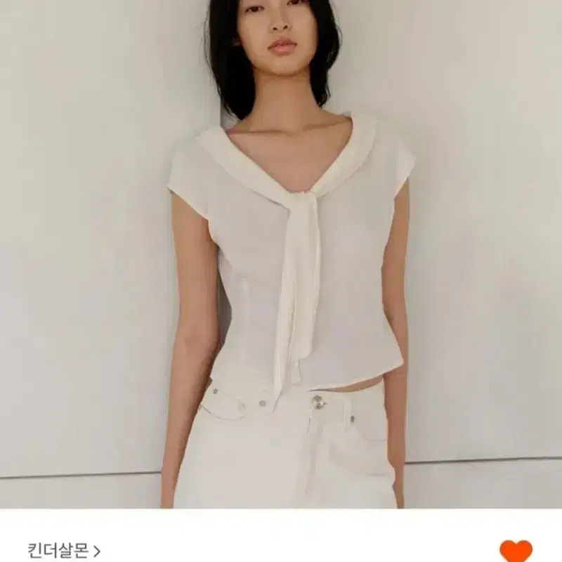 킨더살몬 valois bowtie top cream 이주미 착용 2