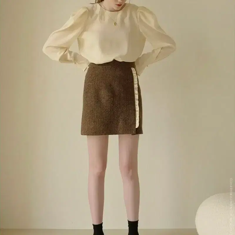 플로움 Becoming Lady Mini Skirt 헤링본 브라운 울 스커트 M 2