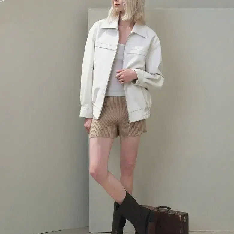 시티브리즈 에코 레더 자켓 아이보리 새상품 4