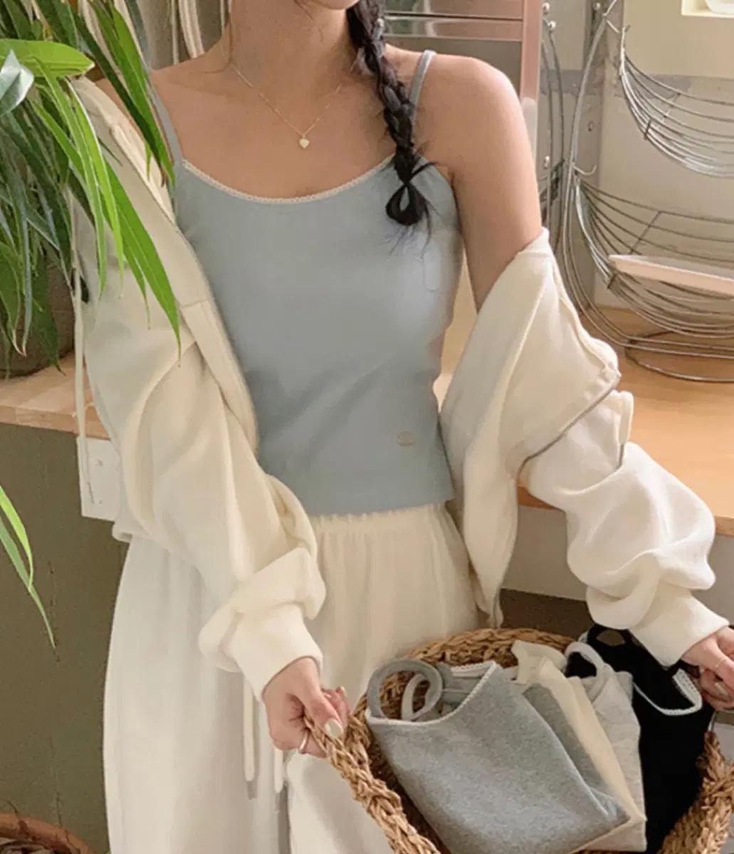 [새상품]유리에 히얼유 베이직 피코 레이스 나시 소라 2