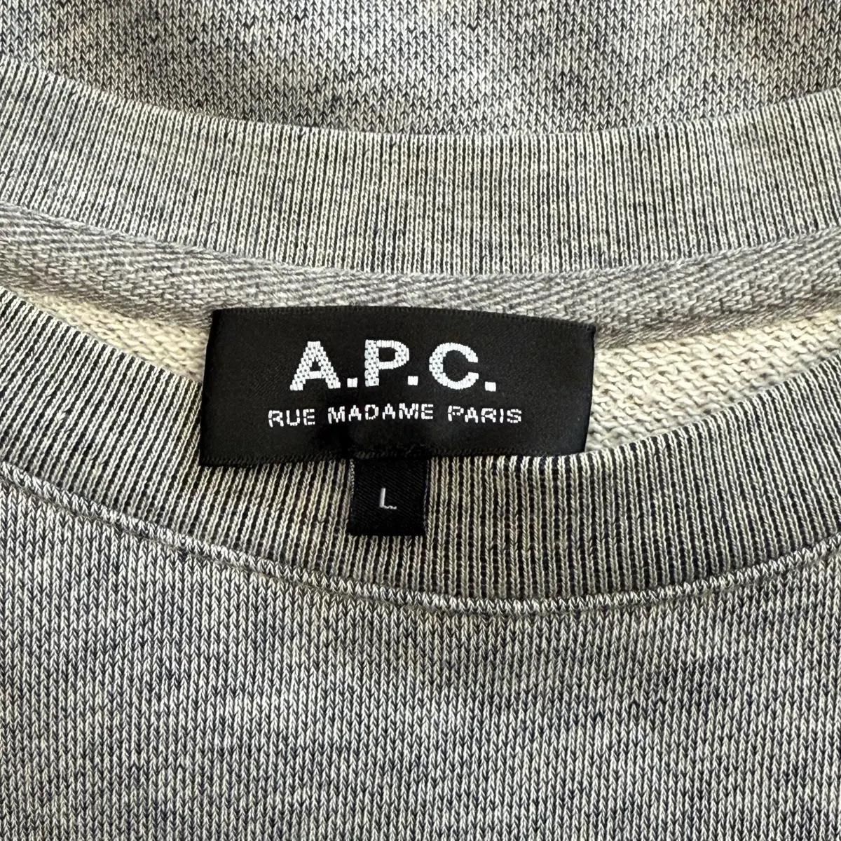 L A.P.C 아페쎄 레터링 맨투맨 5