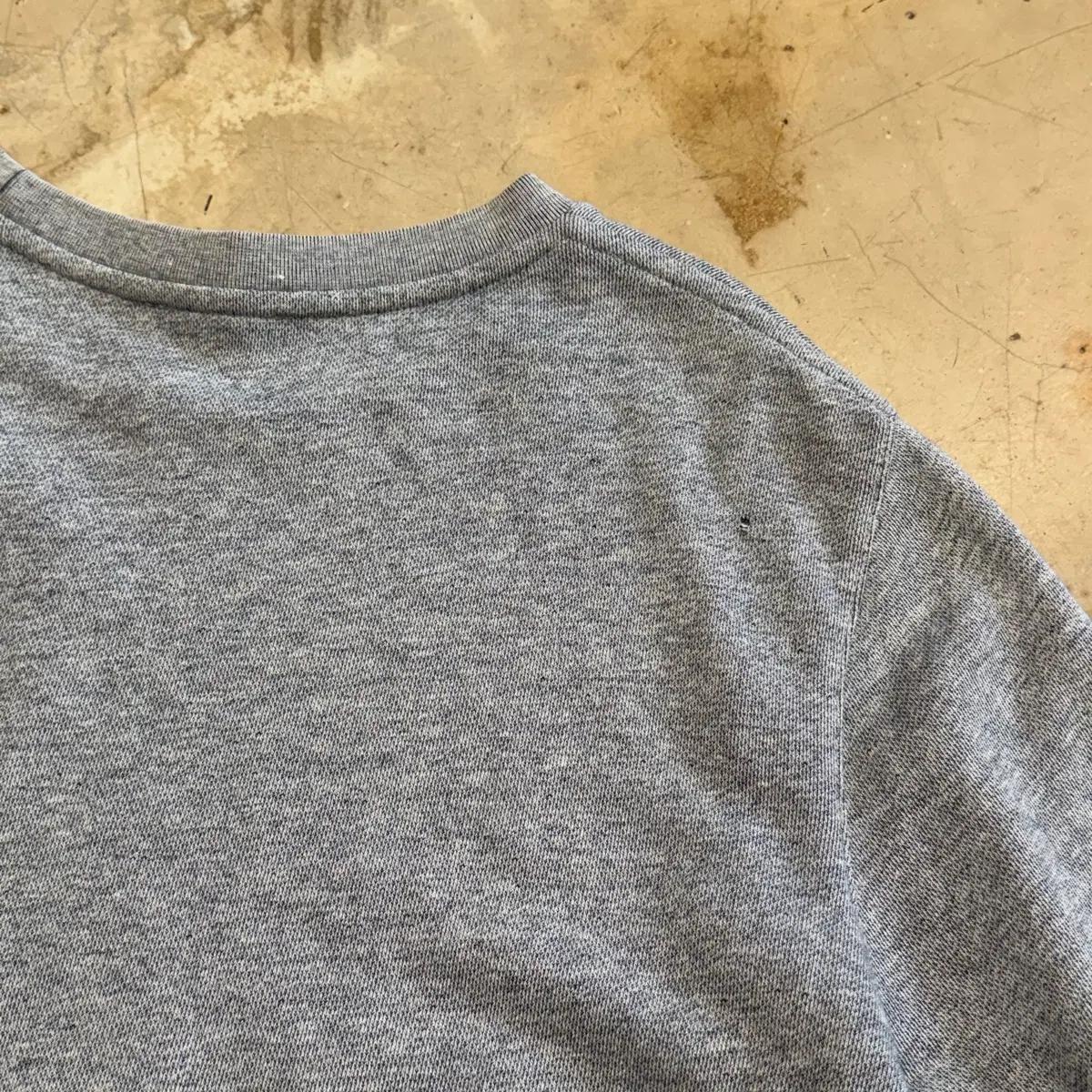 L A.P.C 아페쎄 레터링 맨투맨 7