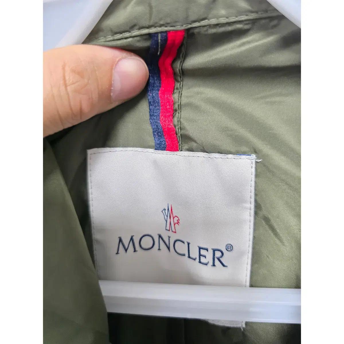 M 몽클레어 카고색 롱 바람막이 자켓 E860 3