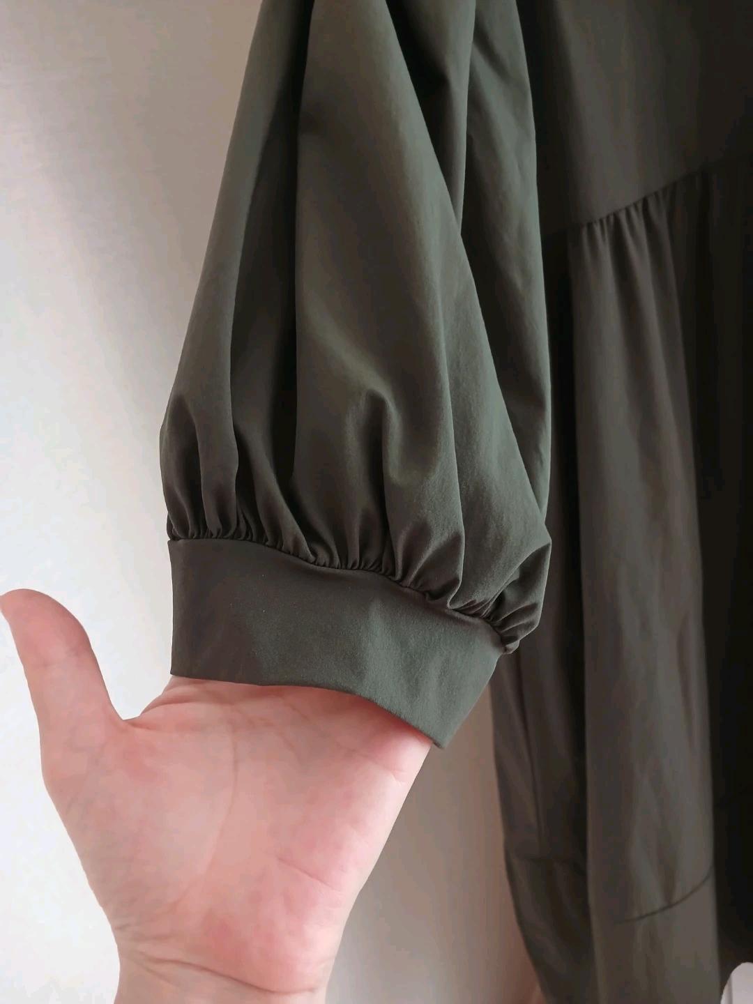 카키 퍼프소매 브이넥 롱 원피스  새상품 5