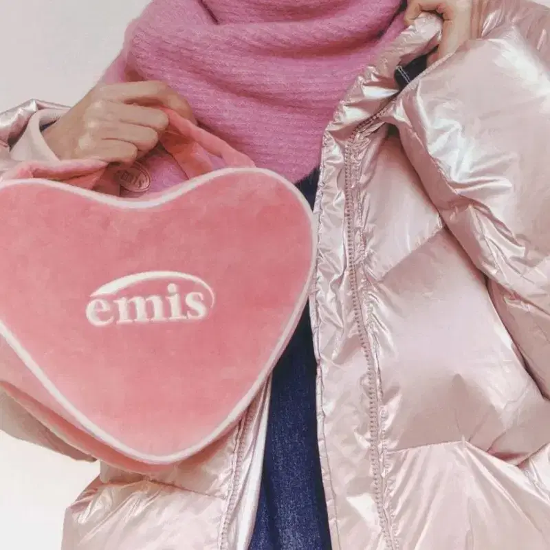 Emis Velour Heart Tote Bag Black 이미스 가방 6