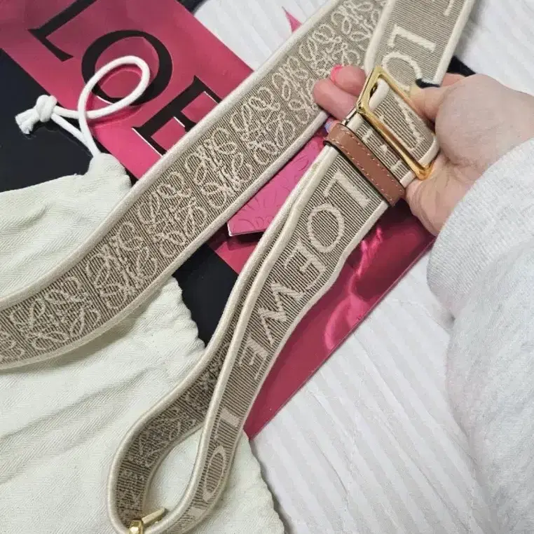 로에베 게이트백 미니 정품 여성 가방 3