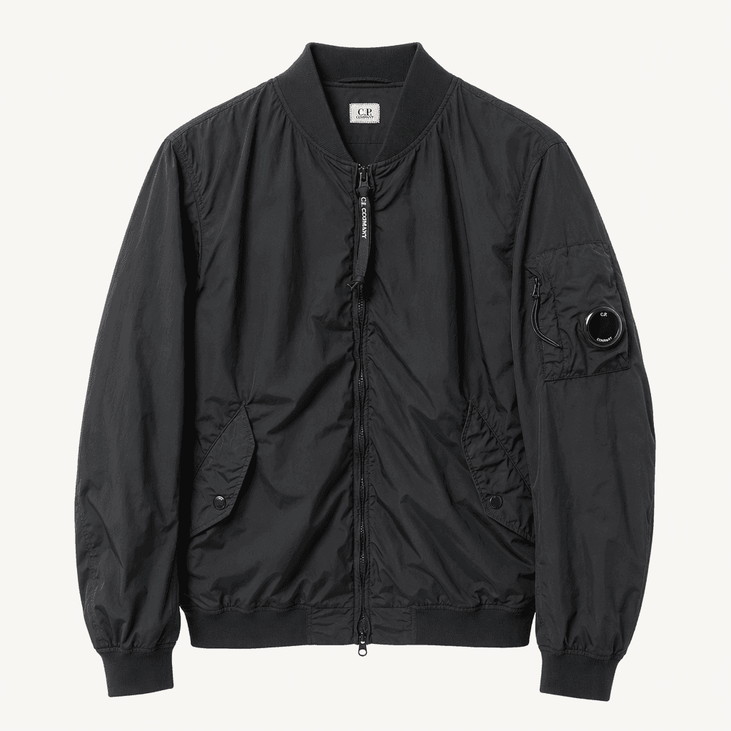 C.P. Company 렌즈 와펜 나일론 항공점퍼 블랙