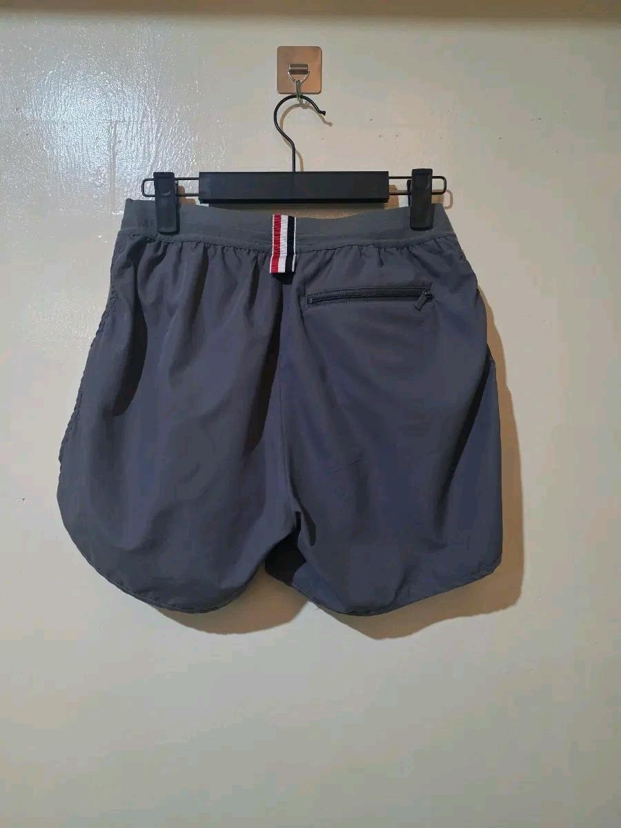 톰브라운 사선 러닝 반바지 0사이즈 3