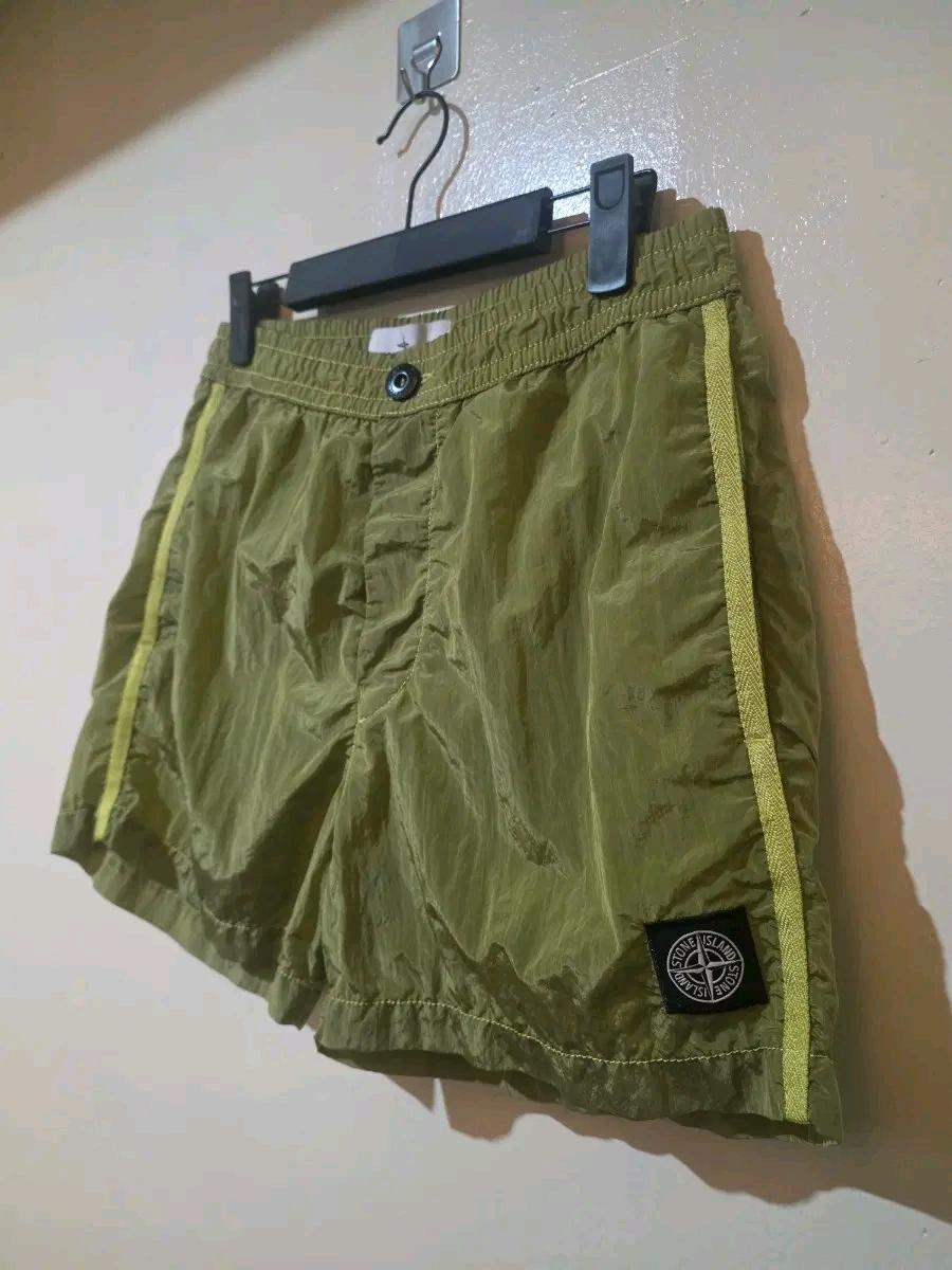 스톤아일랜드 나일론 스윔 팬츠 4