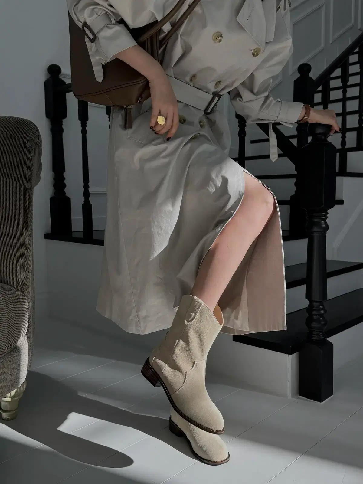 @세일 9465 베이지 240-소가죽 미들부츠 3.5cm 소프트 숏부츠-새상품 7