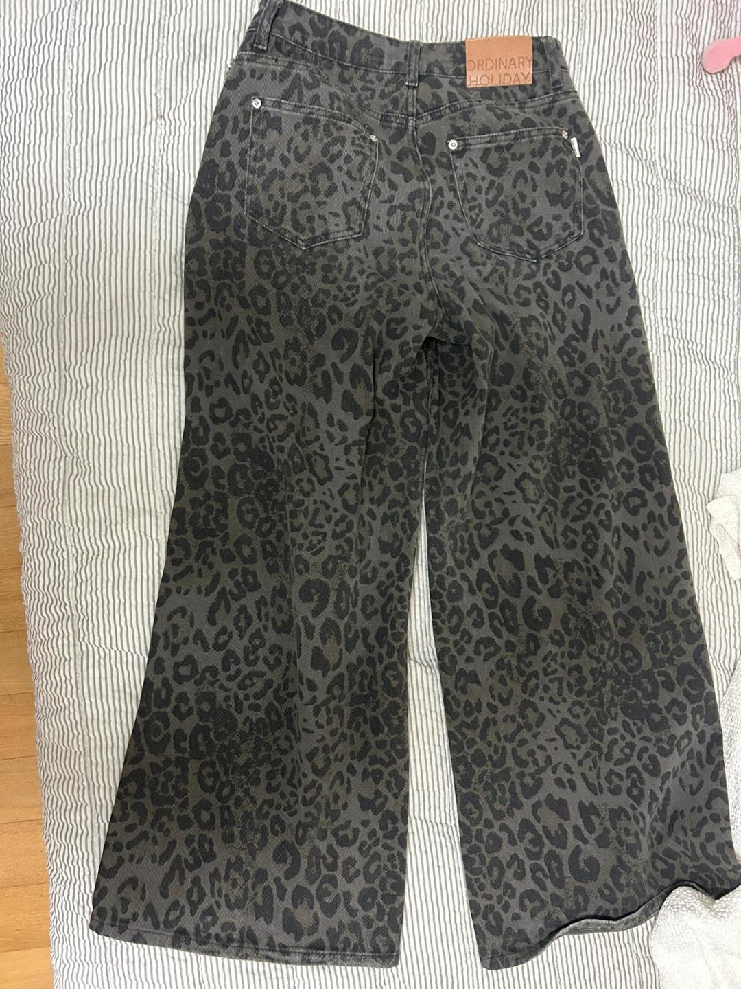오디너리홀리데이 레오파드 와이드 팬츠 (카키) 5