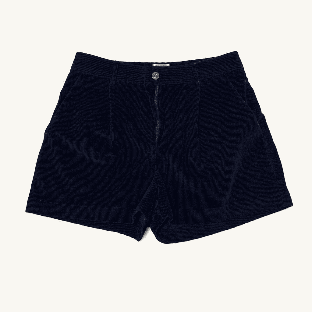 오로오로 네이비 코듀로이 반바지 착용컷