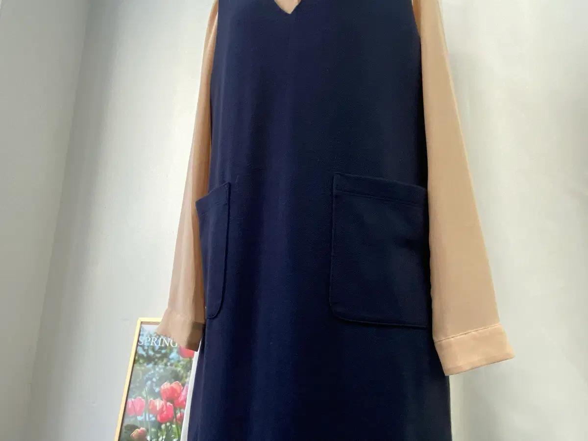 BCBG 모던 민소매 원피스 M 4