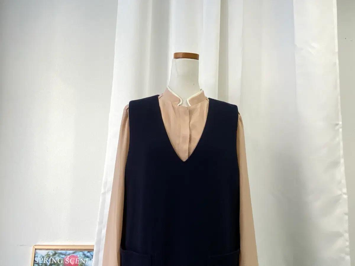 BCBG 모던 민소매 원피스 M 3