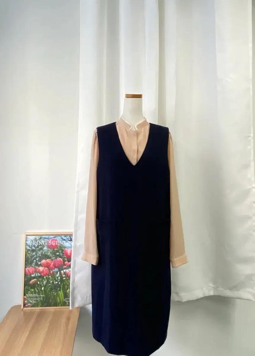 BCBG 모던 민소매 원피스 M 2