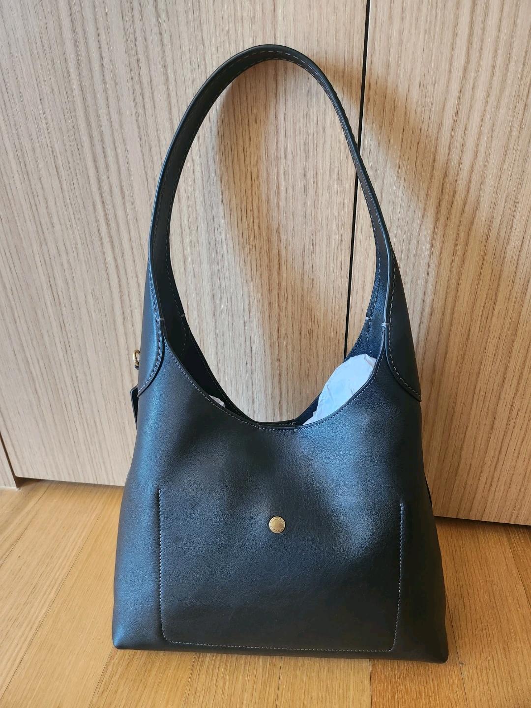 코치 브루클린 28 숄더백 블랙 4