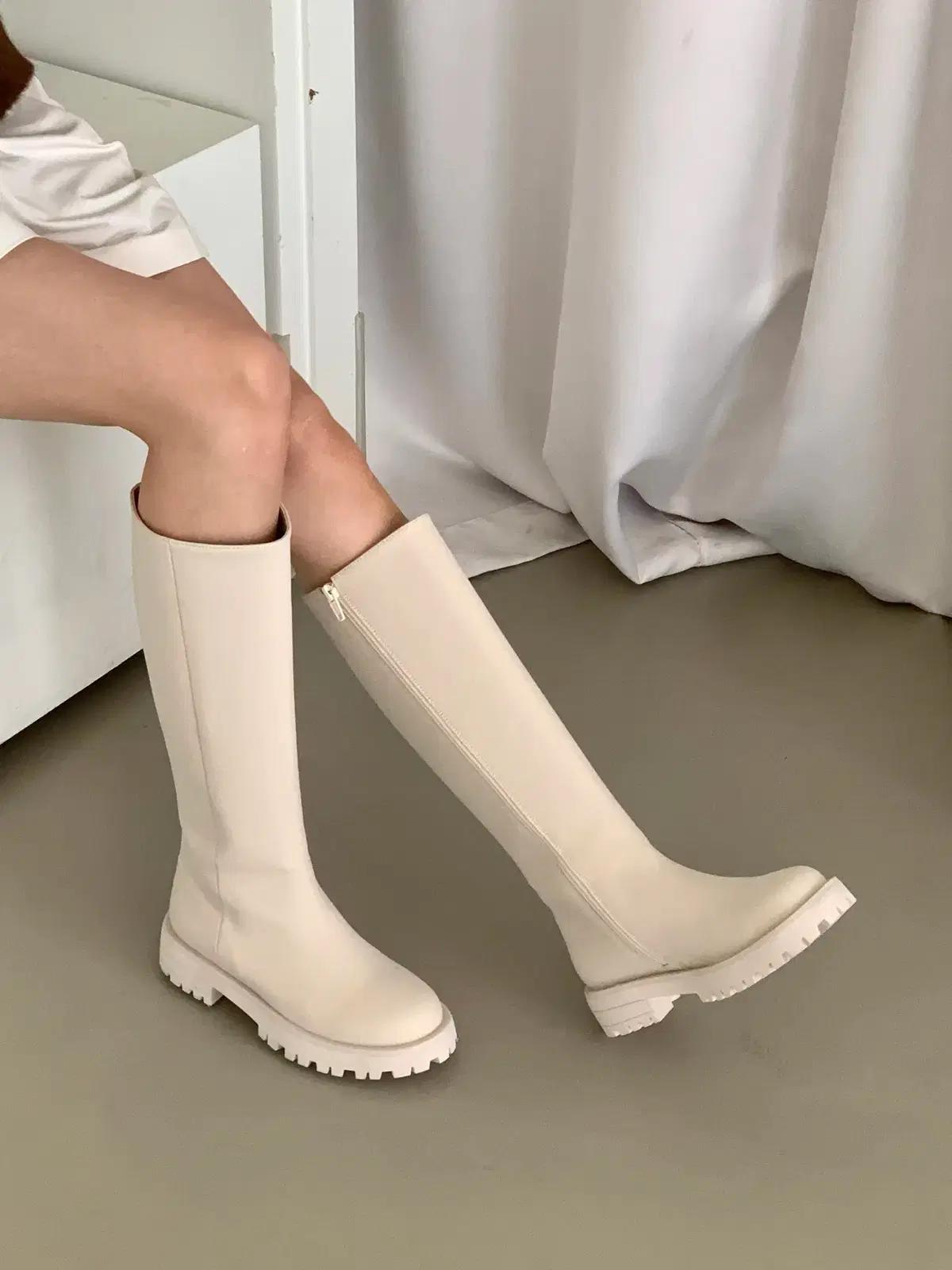 @세일 9403 베이지 225-무광 4cm 롱부츠-새상품 3