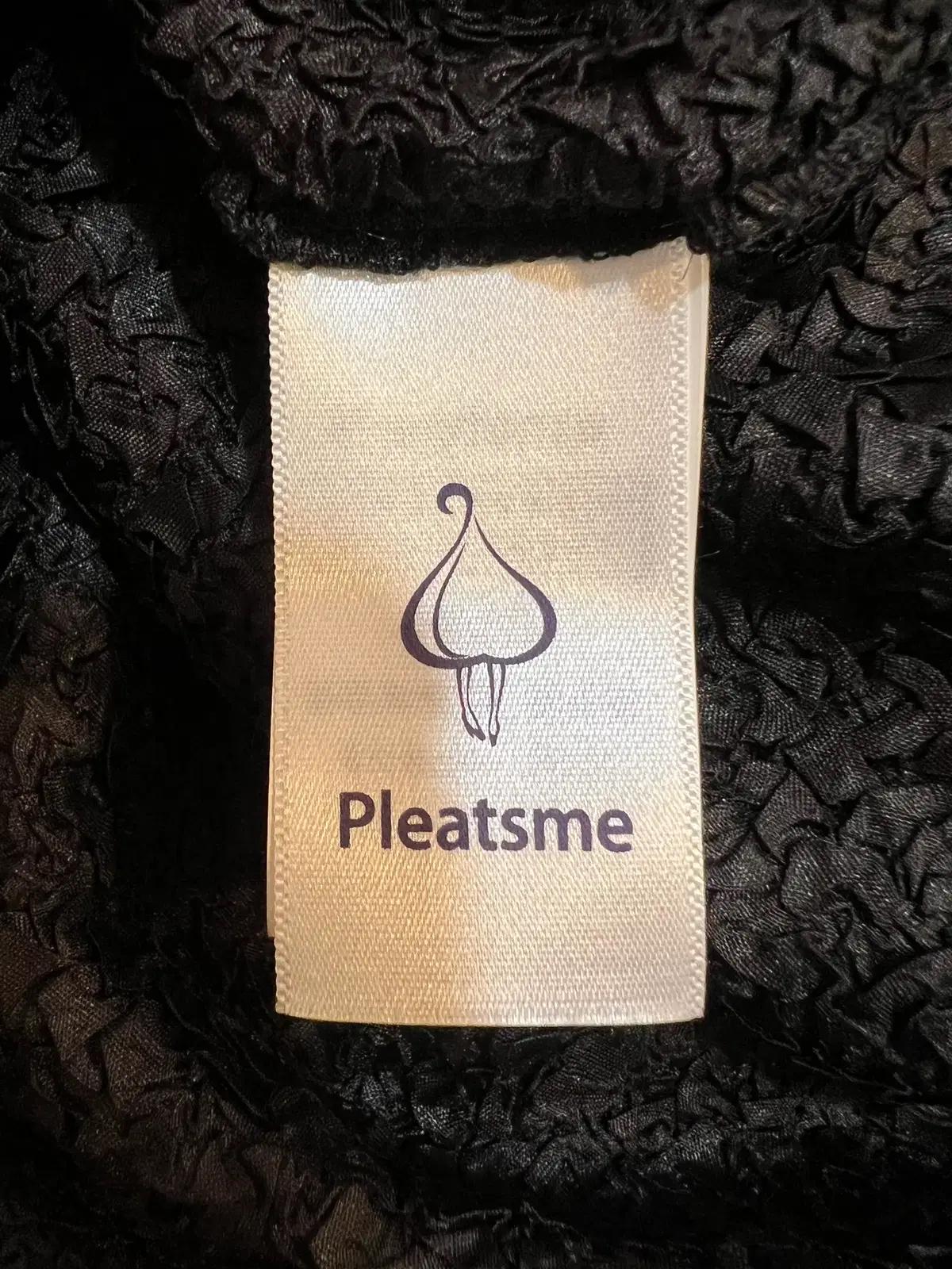 플리츠미 여성 블랙 플리츠 반팔블라우스 라운드티셔츠 블라우스티 8