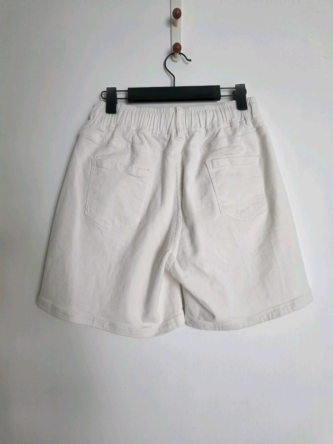 화이트 밴딩 반바지 3