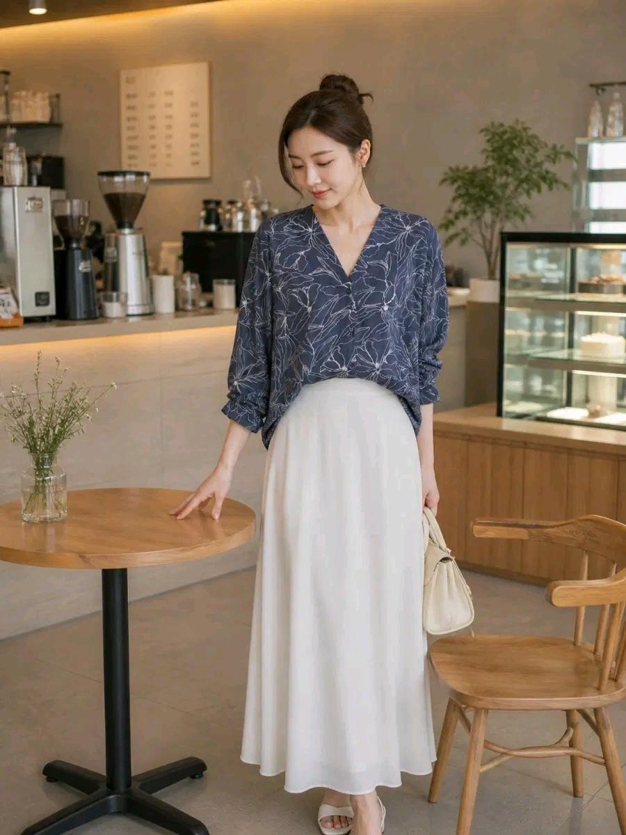 BL164 모란 브이넥블라우스 2
