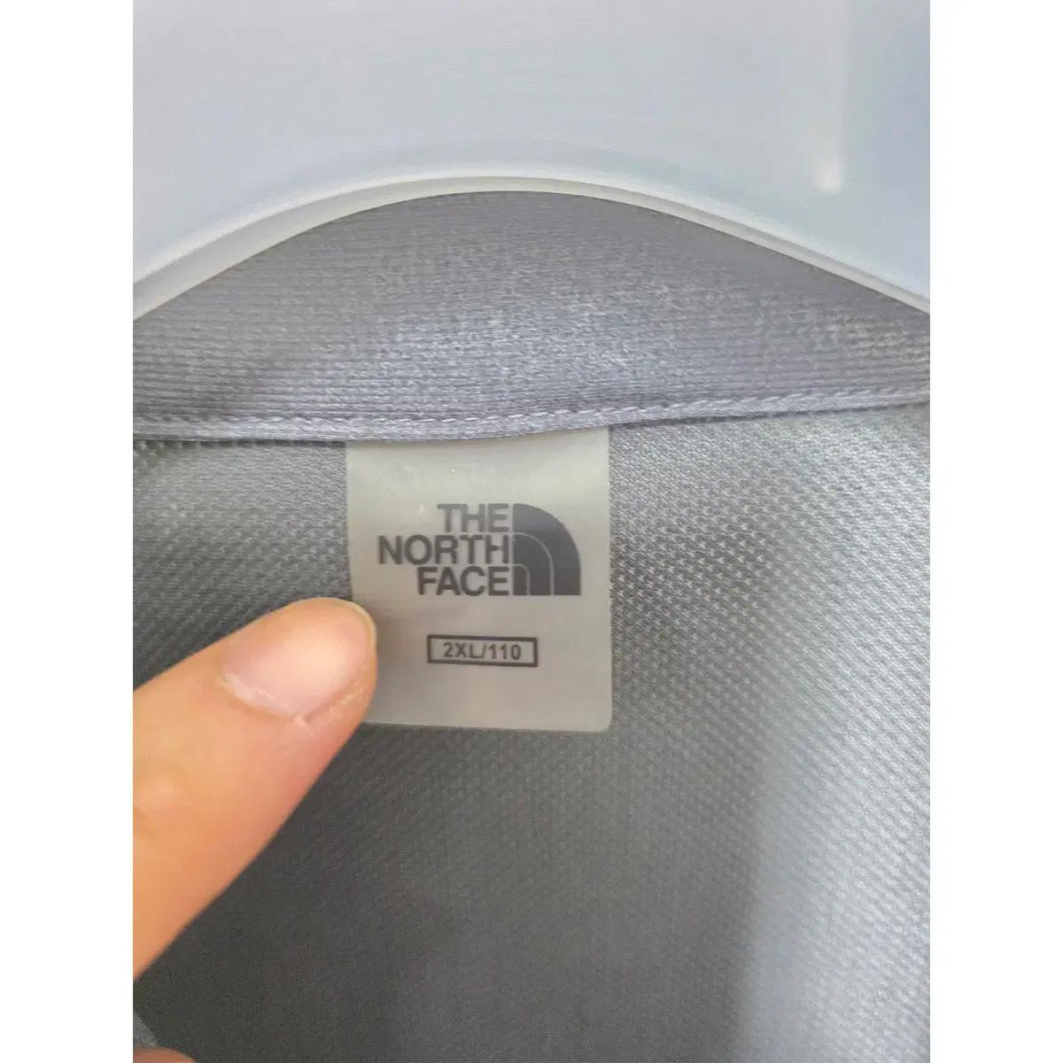 [10% 할인] 2XL 노스페이스 화이트 바람막이 E849 3
