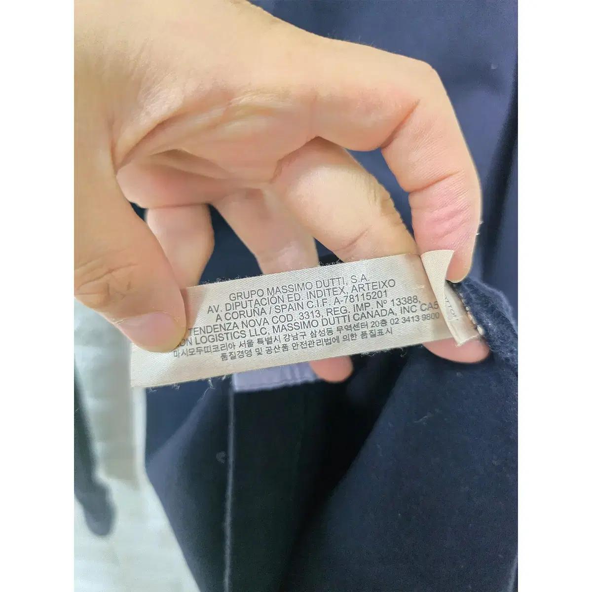 [10% 할인] M-L 마시모두띠 네이비 반집업 카라티 E869 4