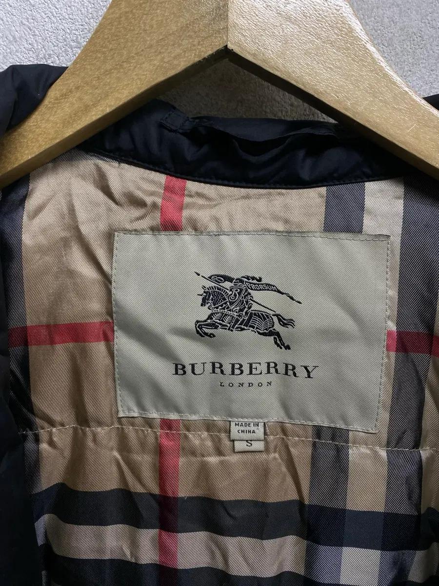 버버리 BURBERRY 여성 패딩코트 S 10