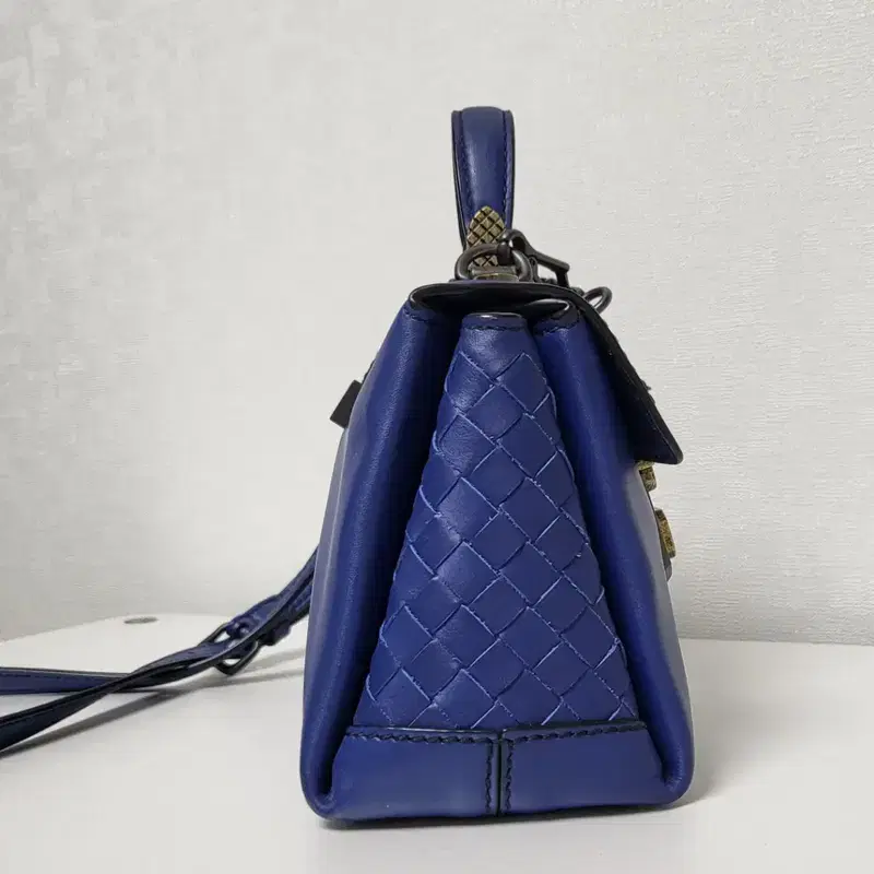 보테가베네타 피아짜백 미니 (정가380만원) 상태좋음 5