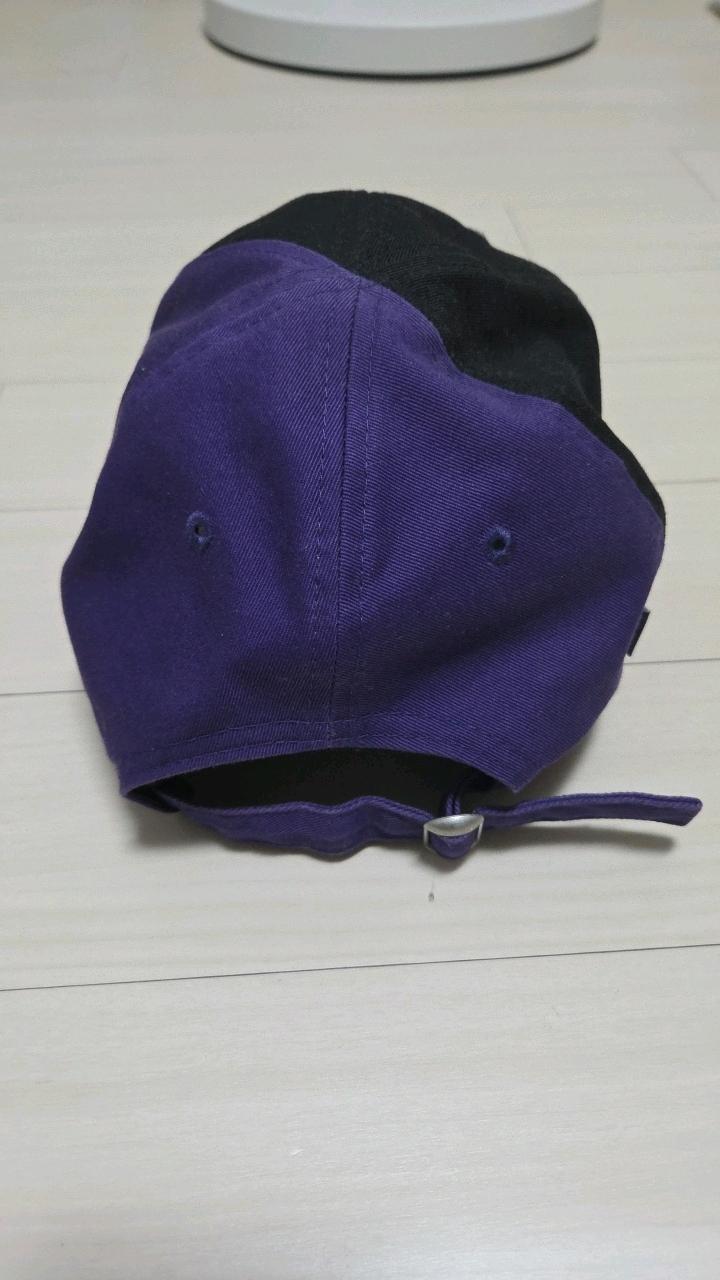 뉴에라 9FORTY 배색 볼캡 블랙 퍼플 3