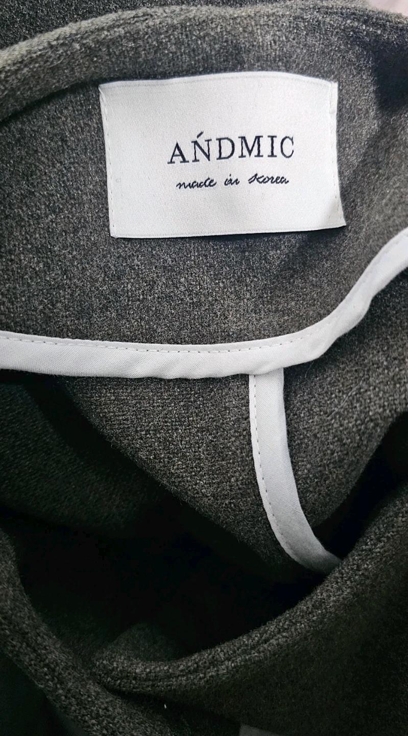 ANDMIC 퍼프 자켓  M 9