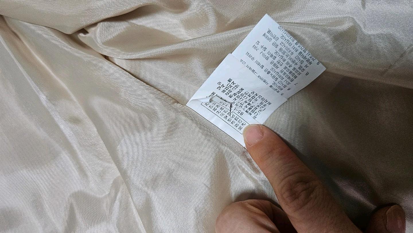 블랙 배색 베이지 정장 자켓 3