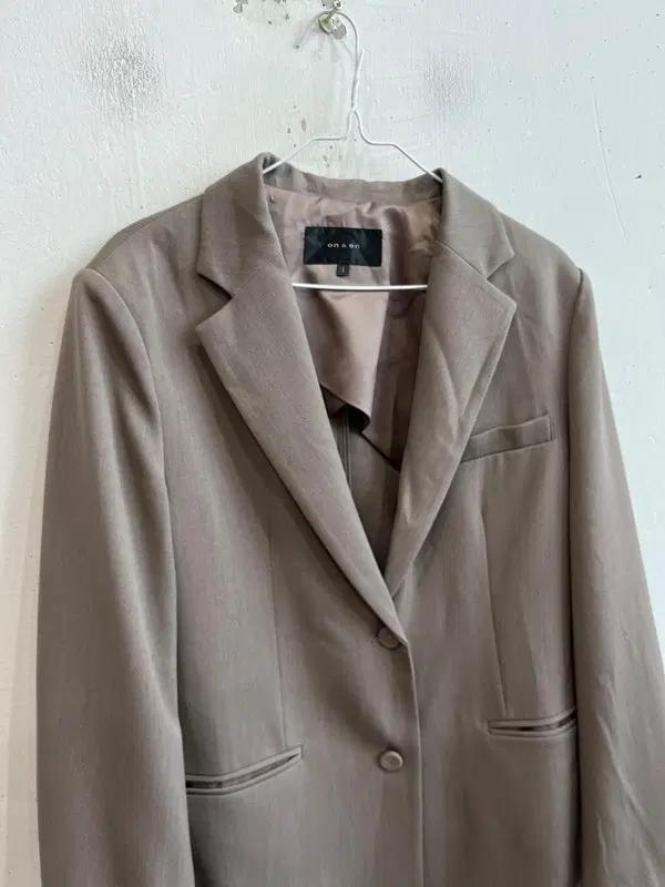 온앤온 여성 블레이저 자켓 3