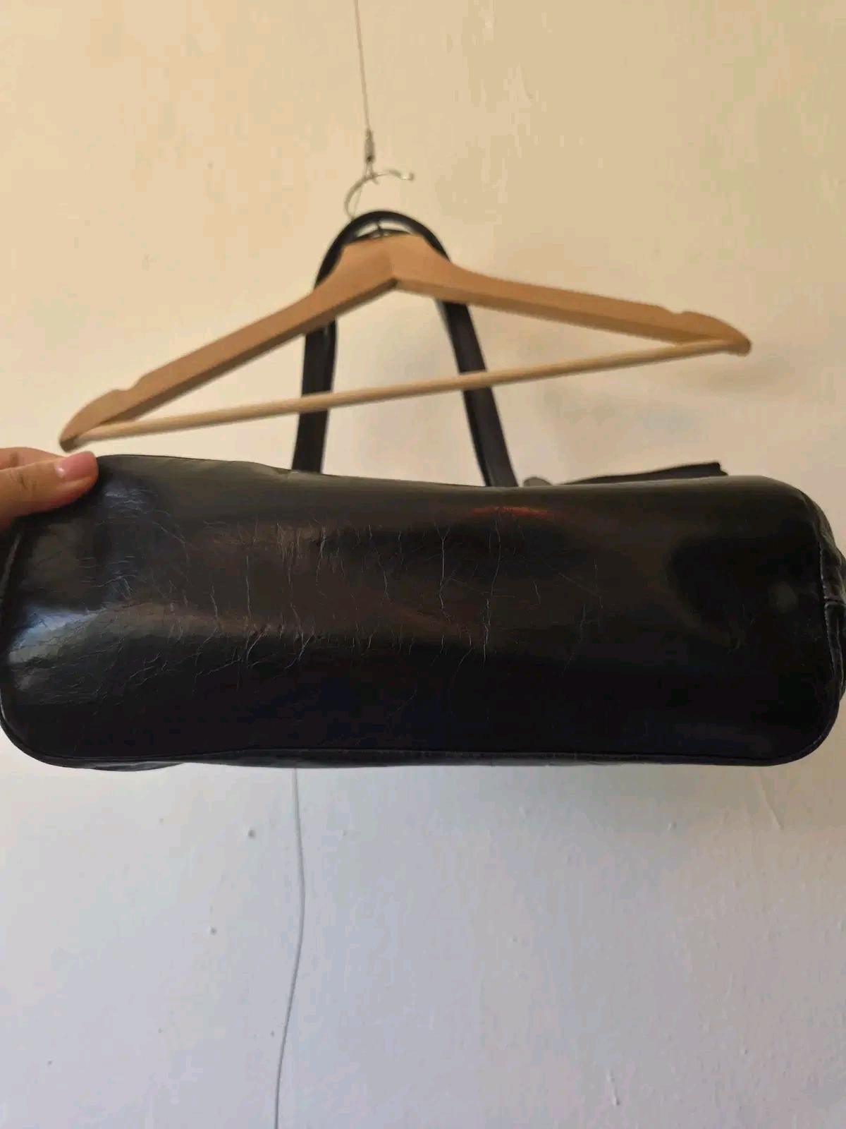 발리 Bally 블랙 오일가죽 숄더백 6