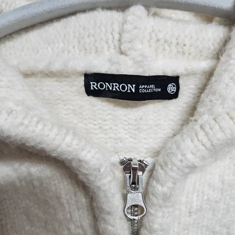 론론 RonRon 코위찬 2way 니트 후드집업 OS 4