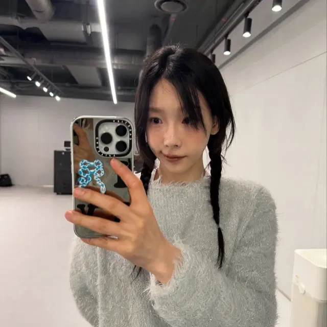 (새상품) 오버듀플레어 니트 2