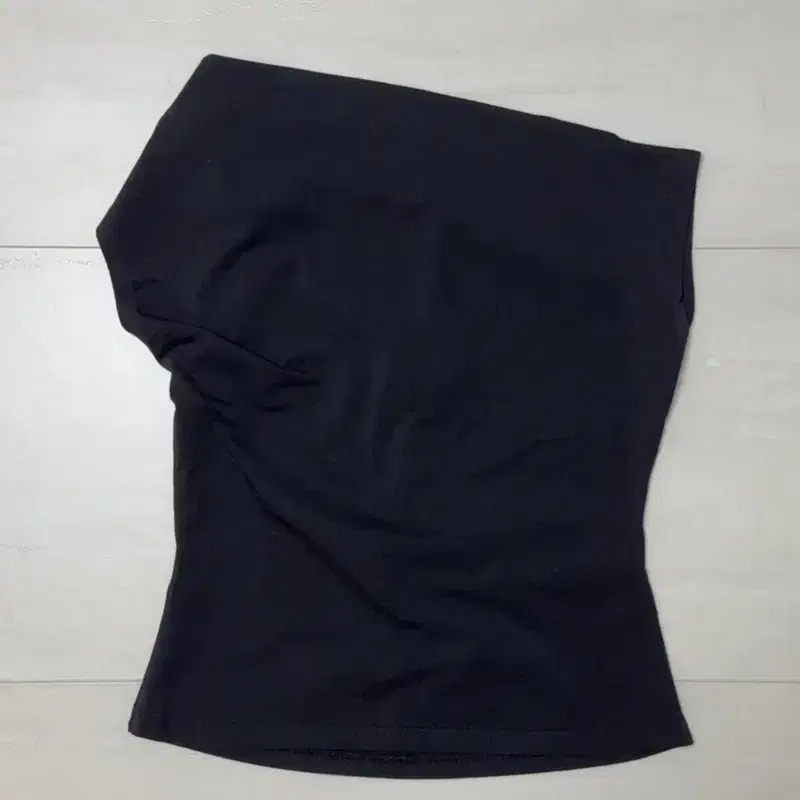 새상품 택O) 미세키서울 Slanted sleeveless top 슬랜티드 슬리브리스 탑 4